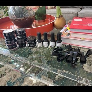 Nailboo at home gel kit